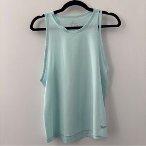 Nike Light Blue Cutout Dri-Fit Tank Top Shirt Size Medium M Lightweight Medium M